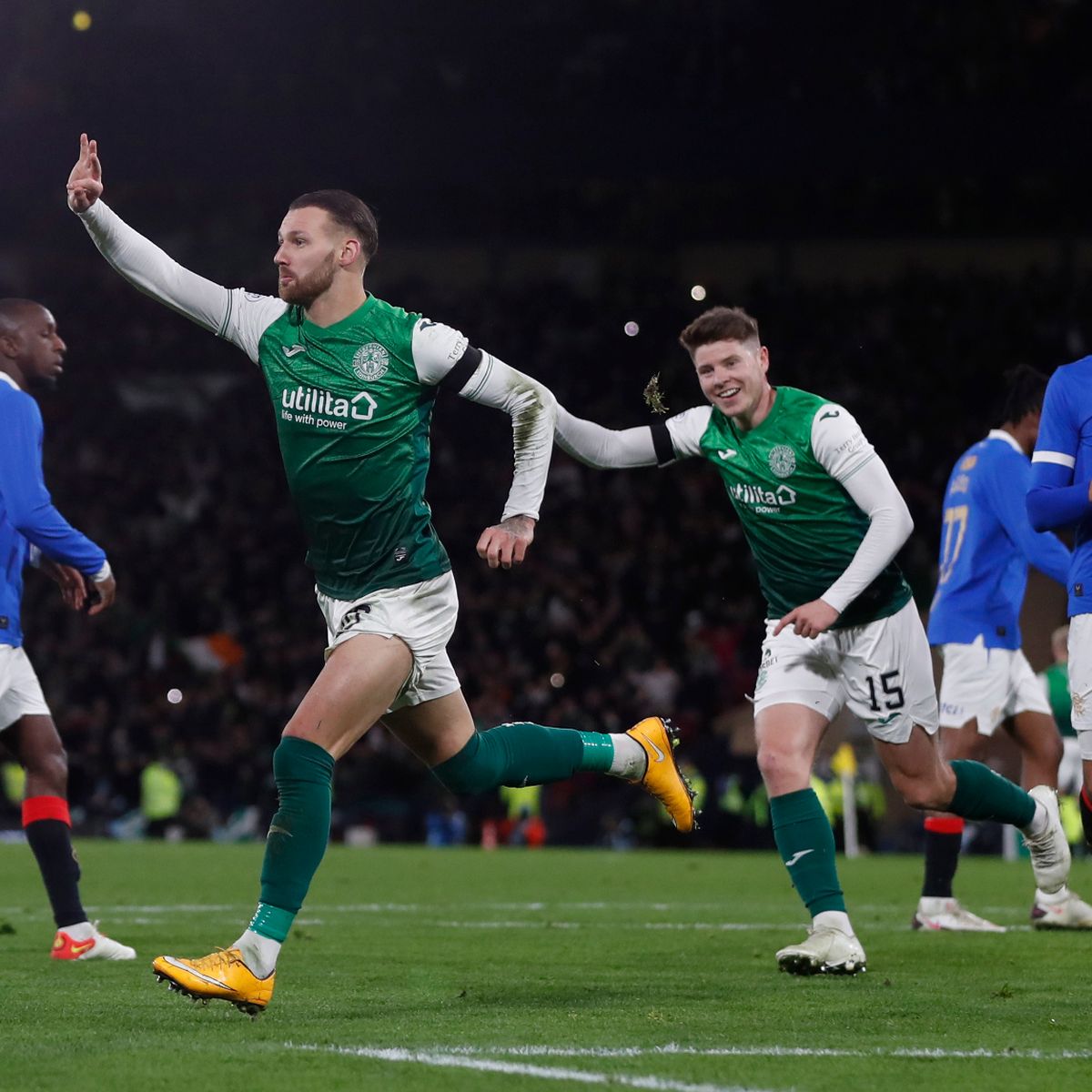 nhan-dinh-soi-keo-rangers-vs-hibernian-luc-3h00-ngay-16-12-2022