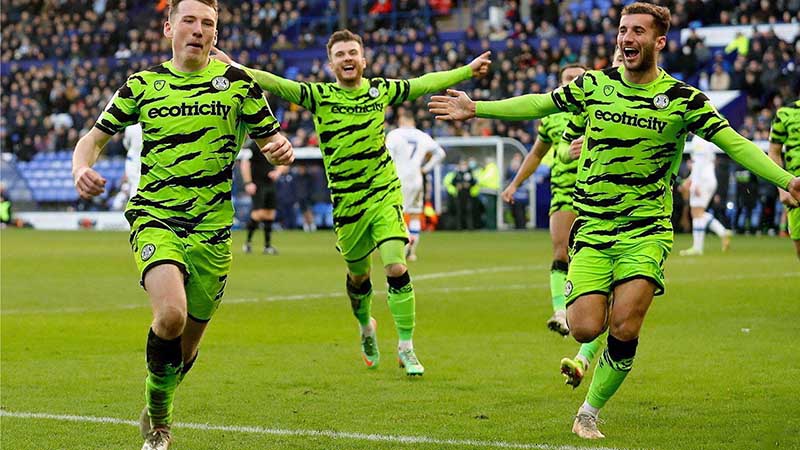 nhan-dinh-blackpool-vs-forest-green