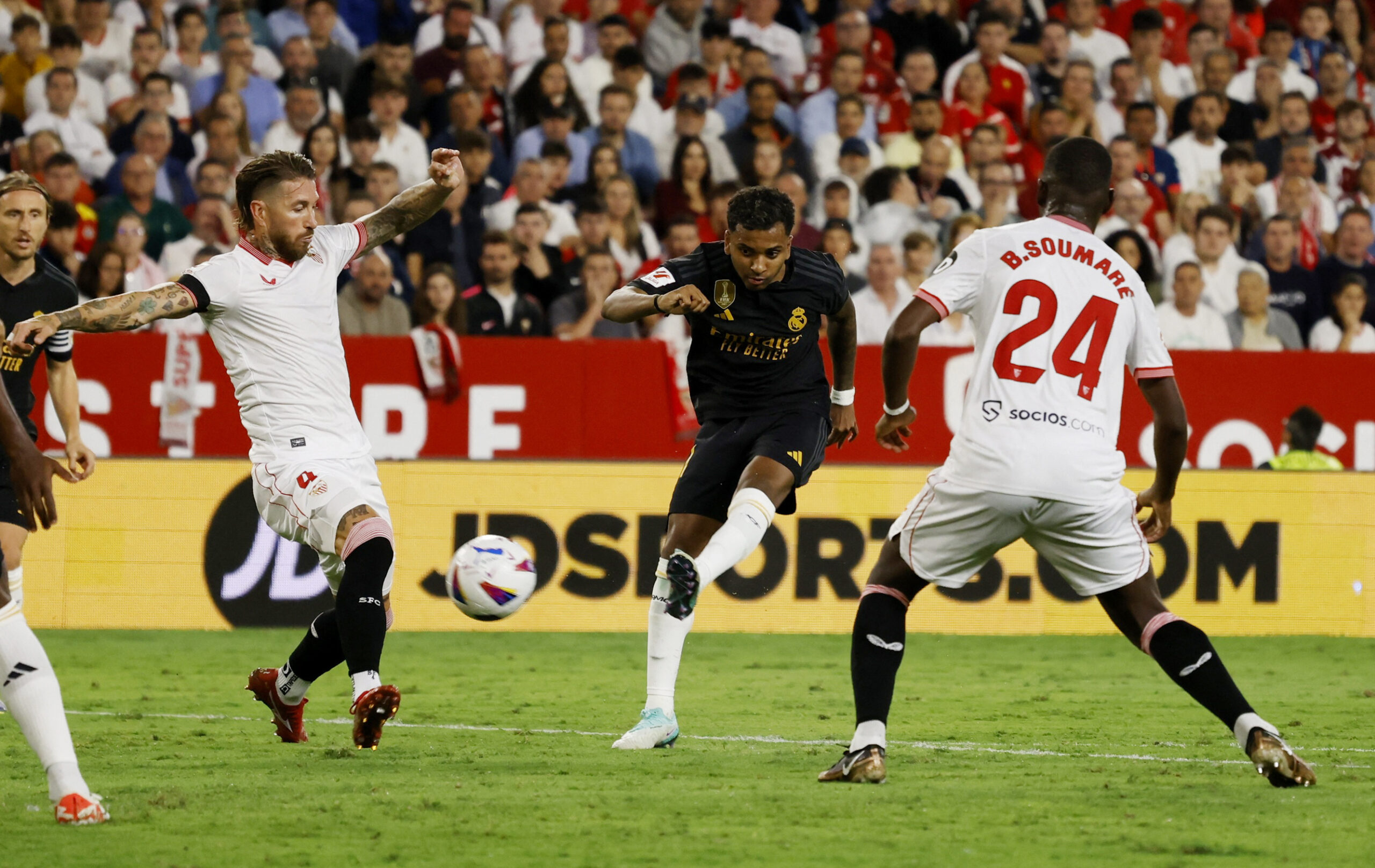 Soi kèo Real Madrid vs Sevilla ngày 26/2