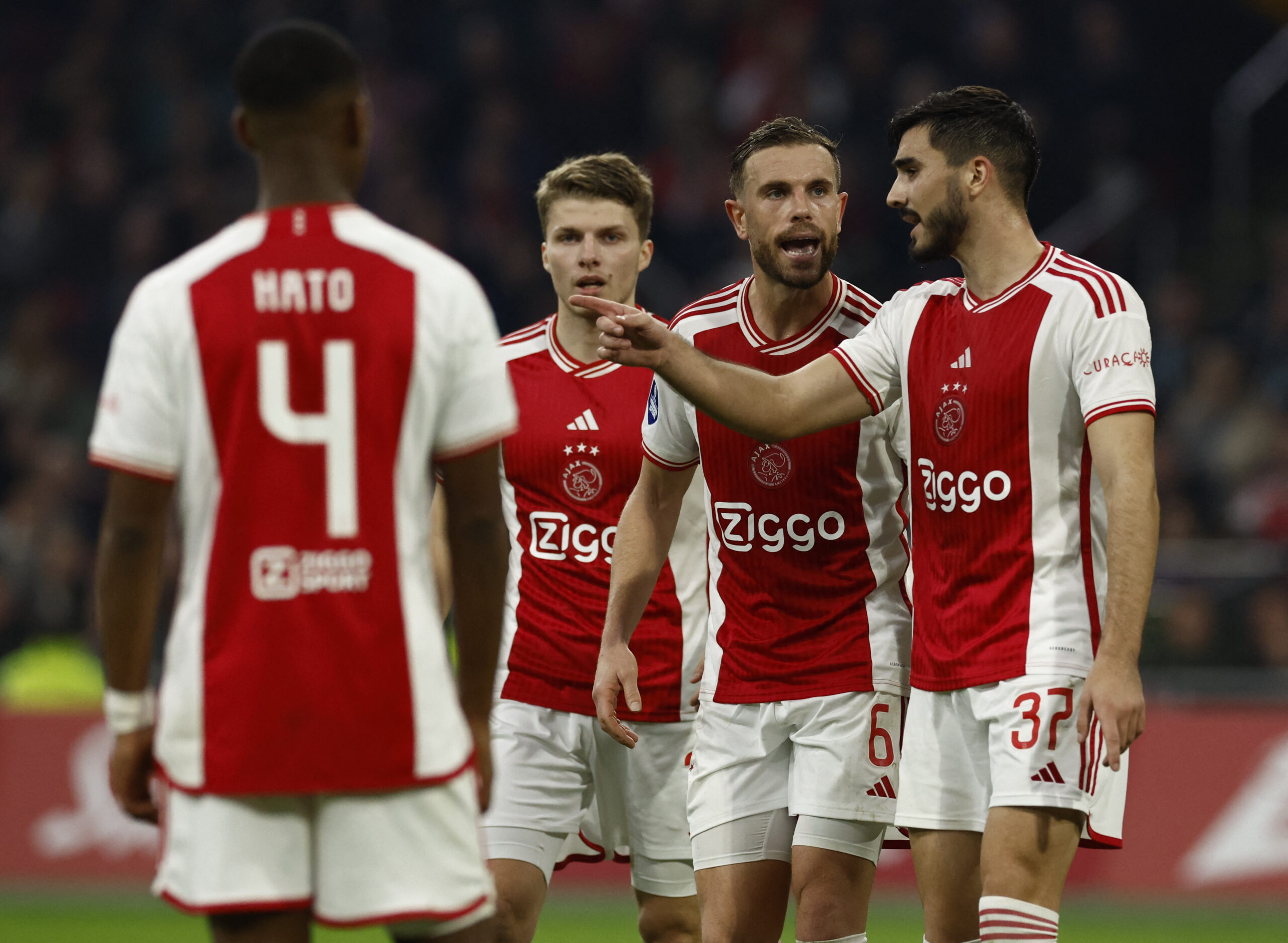 Soi kèo Ajax vs Vojvodina ngày 26/7