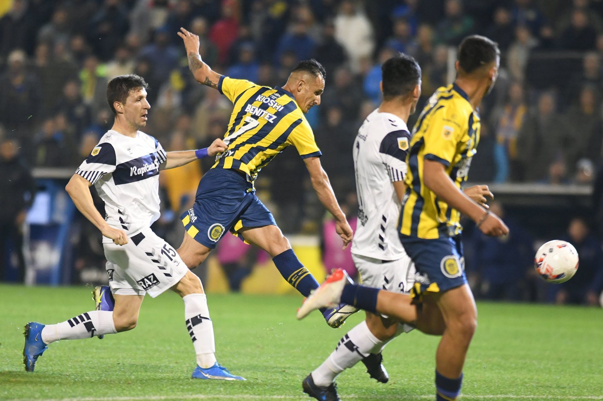 Nhận định, soi kèo Gimnasia vs Rosario lúc 3h ngày 6/8/2024 nhan-dinh-soi-keo-gimnasia-vs-rosario-luc-3h-ngay-6-8-2024-1