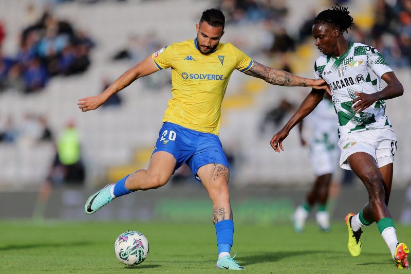 soi-keo-estoril-vs-moreinse-ngay-29-12
