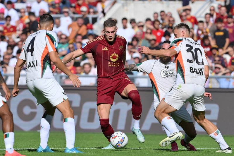nhan-dinh-venezia-vs-roma-ngay-09-02