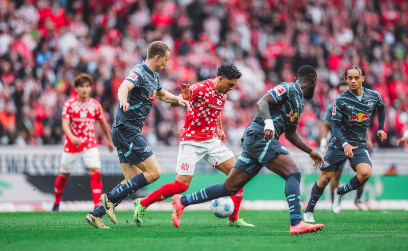 soi-keo-mainz-vs-gladbach-ngay-06-12